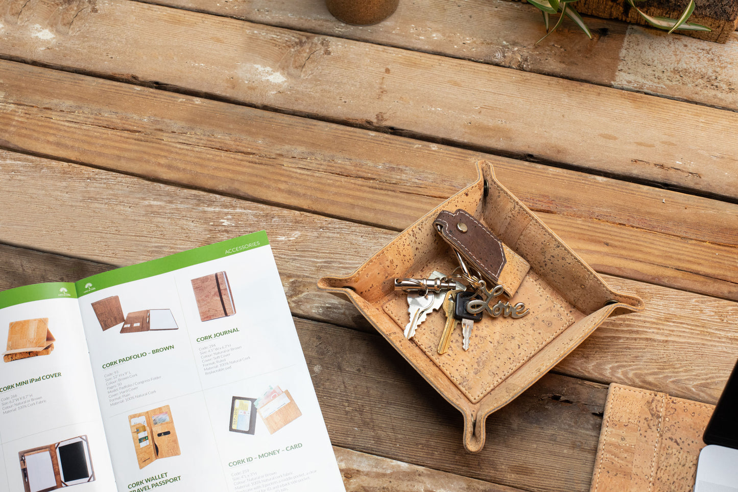 Photo of Valet tray, Desk Key holder Made In Cork