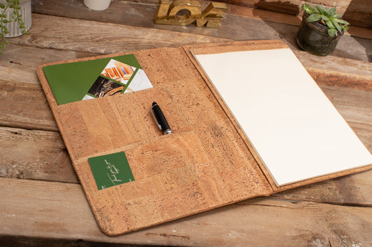 Executive Cork Padfolio Portfolio | A4 Document Organizer | Vegan Leather Business Folder | Handmade Portugal